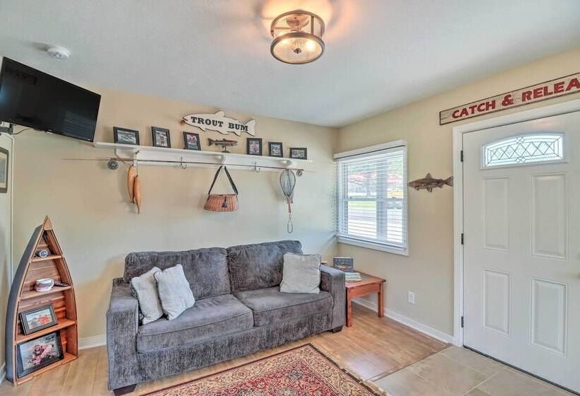 Arkansas Fishing Getaway: Near Norfork River!