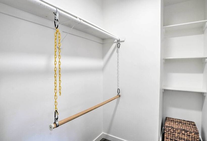 San Marcos Home W/ Patio & Grill   Walk To Lake!