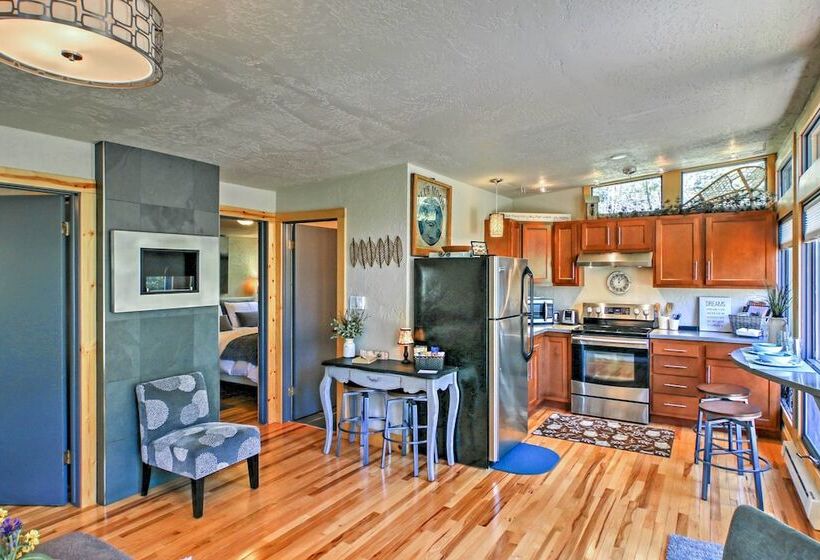 Scenic Lead Cabin: Steps To Terry Peak Ski Area!