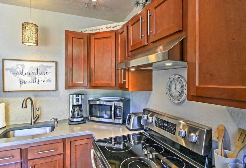 Scenic Lead Cabin: Steps To Terry Peak Ski Area!