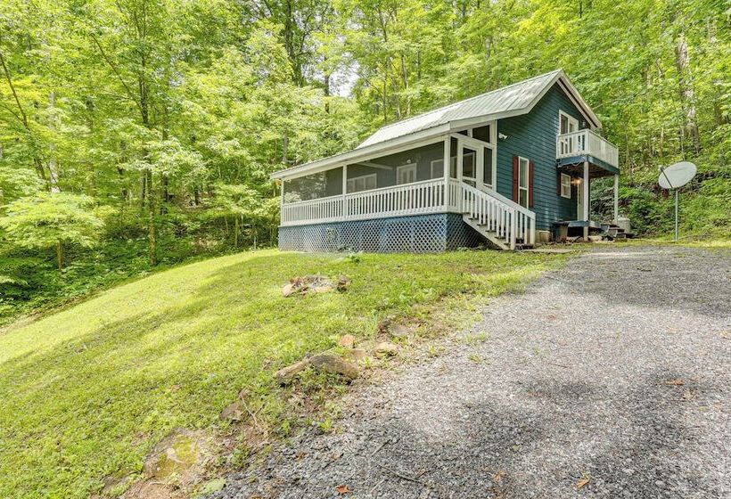 Secluded Cabin W/ Porch   7 Miles To Lake Chatuge!