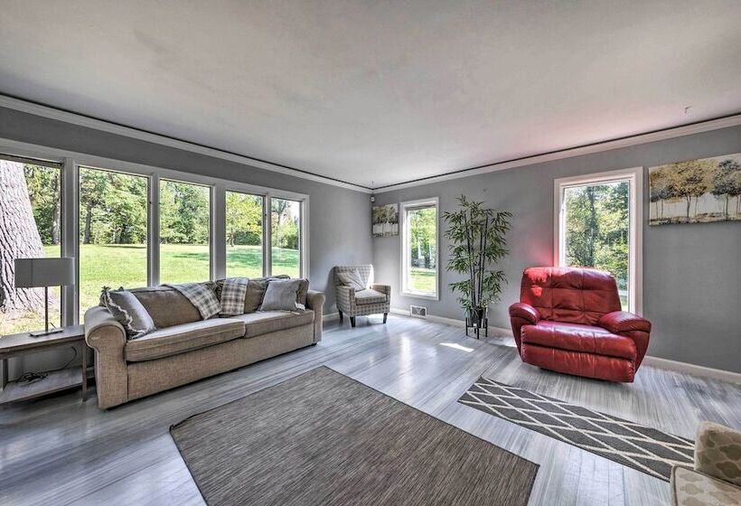 Secluded Florissant Home W/ Private Hot Tub!