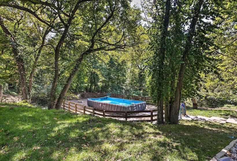 Secluded Florissant Home W/ Private Hot Tub!