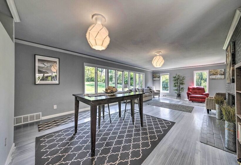 Secluded Florissant Home W/ Private Hot Tub!