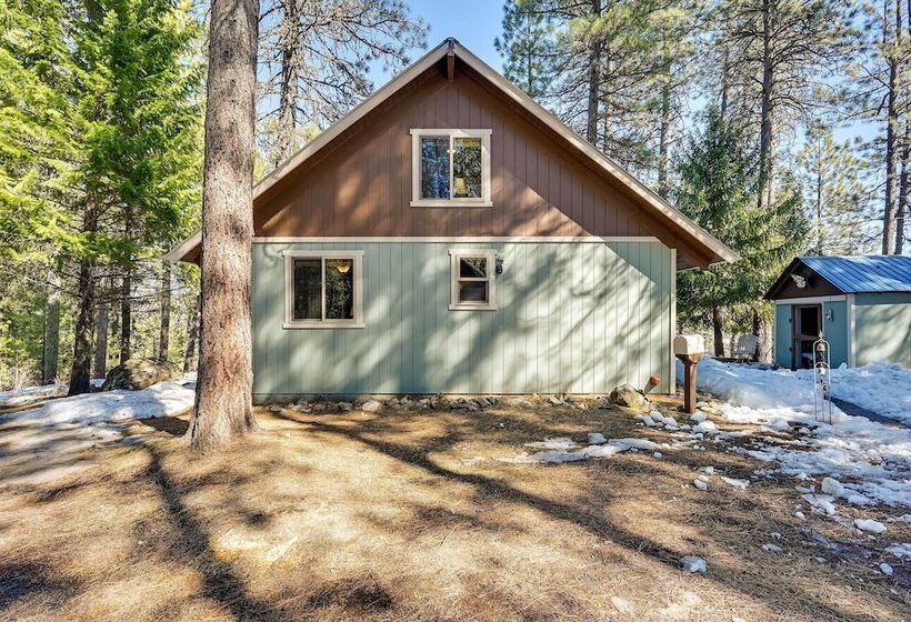 Secluded Garden Valley Cabin W/ Deck & Views!