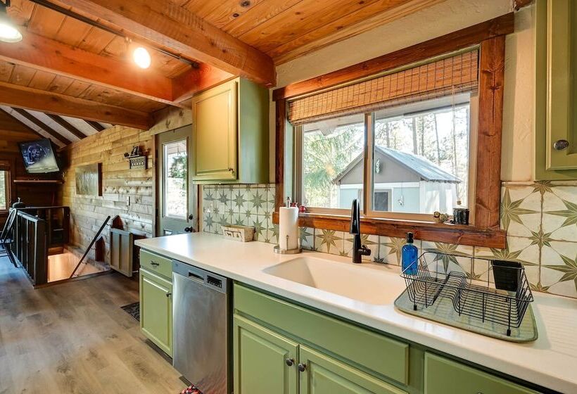 Secluded Garden Valley Cabin W/ Deck & Views!