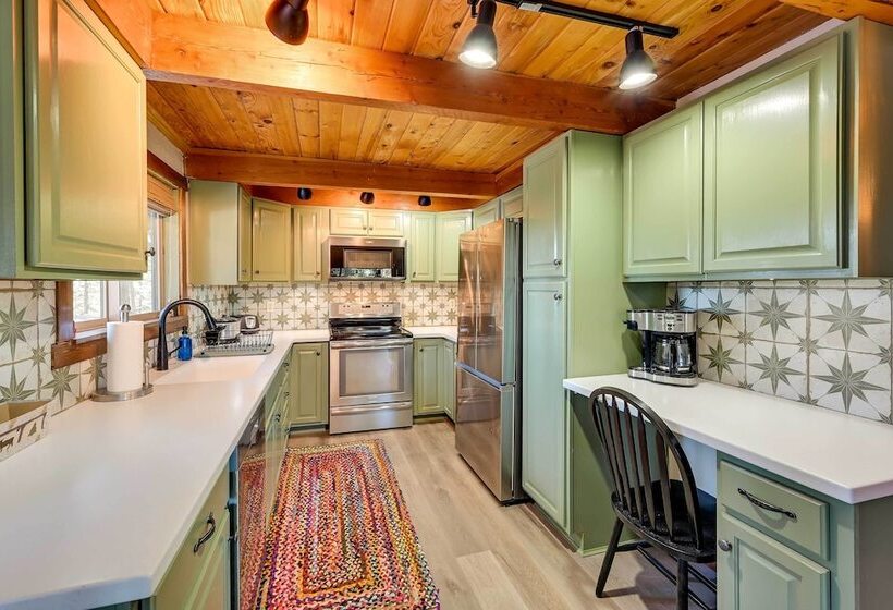 Secluded Garden Valley Cabin W/ Deck & Views!