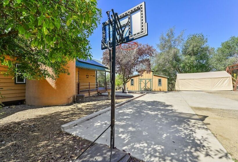 Luxury Retreat In Natl Forest Near Lakes & Trails