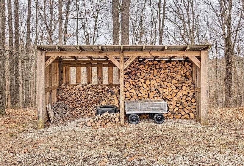 Serene Bloomington Home: Deck & Forest Views