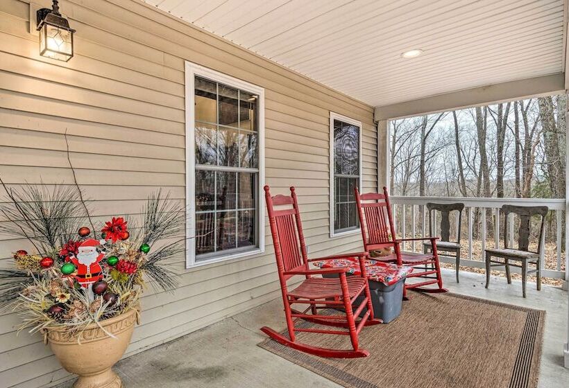 Serene Bloomington Home: Deck & Forest Views