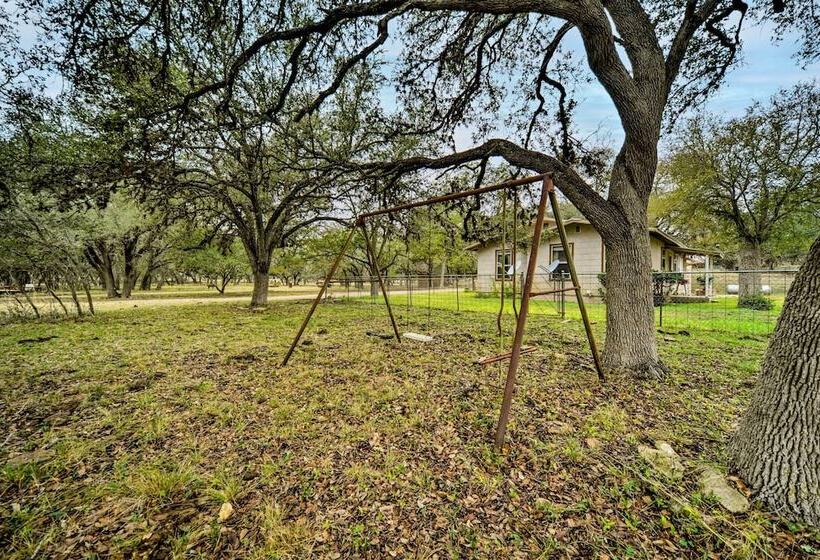 Serene, Country Retreat ~ 12 Mi To Main St!