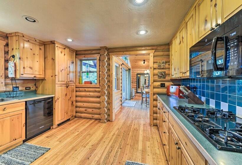 Serene Driggs Cabin ~ 10 Mi To Grand Targhee!