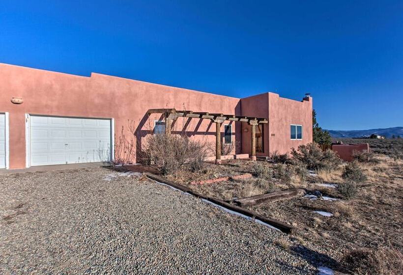 Southwest Home W/ 360 Degree Mtn View, Ski Nearby!