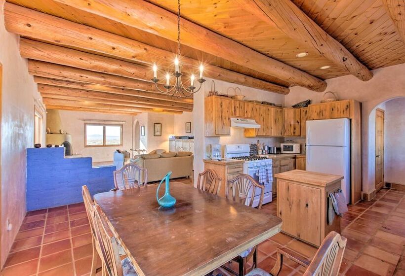 Southwest Home W/ 360 Degree Mtn View, Ski Nearby!