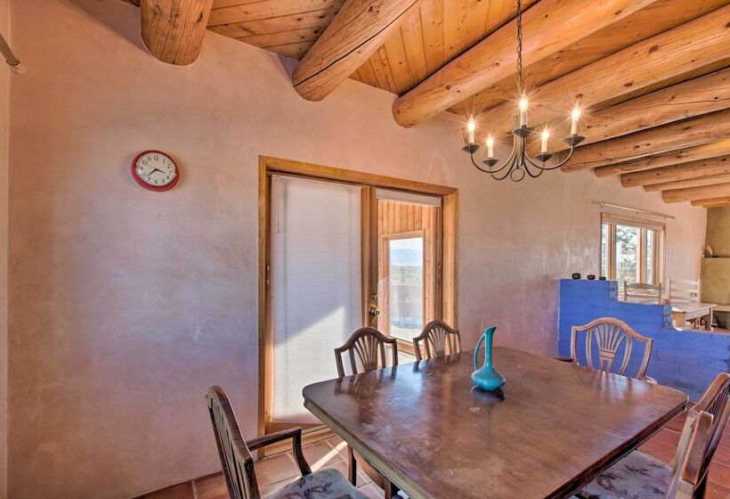 Southwest Home W/ 360 Degree Mtn View, Ski Nearby!