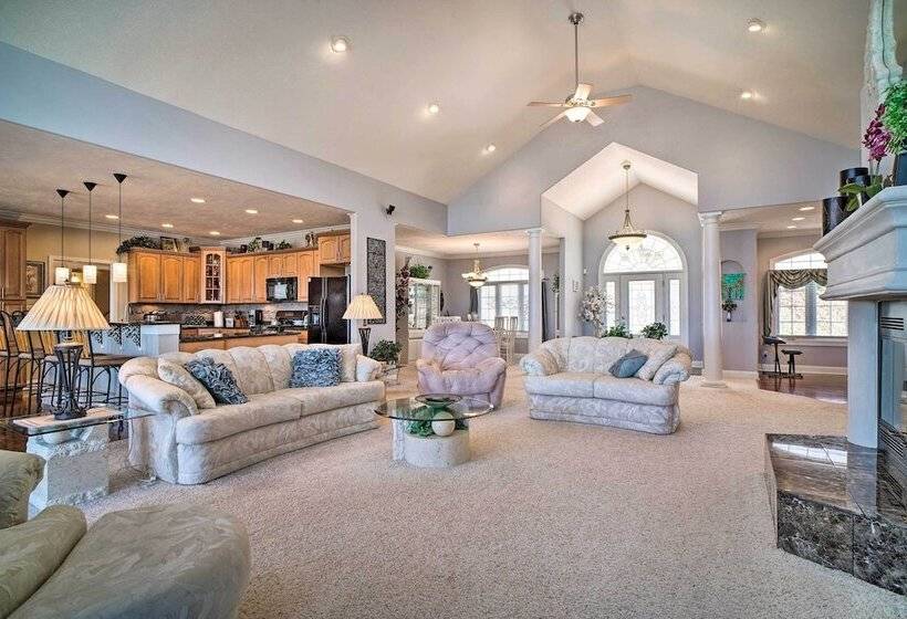 Spacious Baneberry Home W/ Lake Douglas Views!