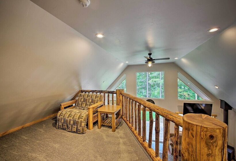 Spacious Cabin By Priest Lake & Elkins Resort