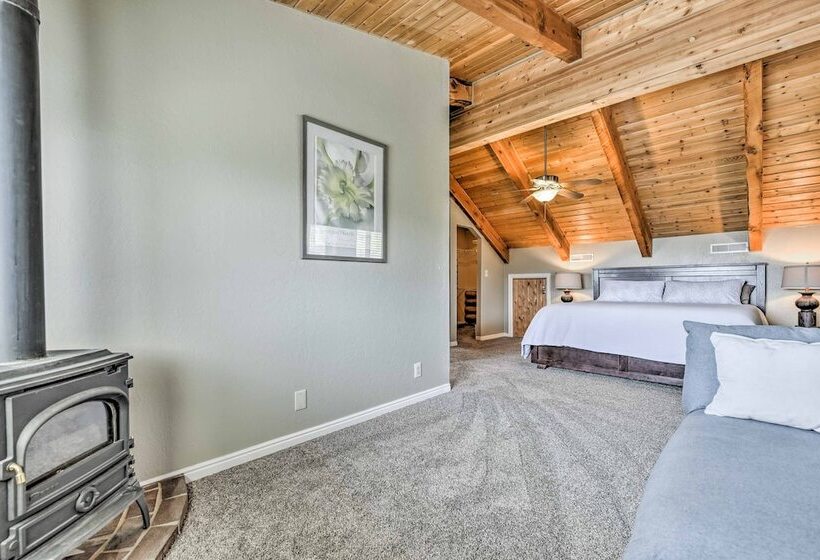 Spacious Hilltop Cabin W/ Deck & Scenic Views!