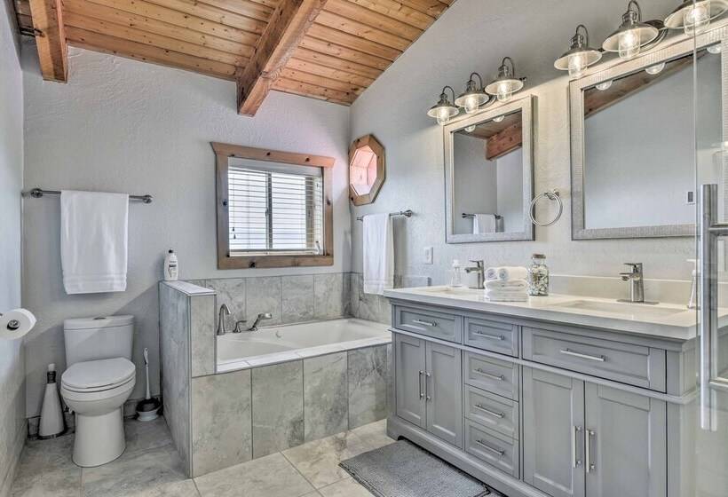 Spacious Hilltop Cabin W/ Deck & Scenic Views!