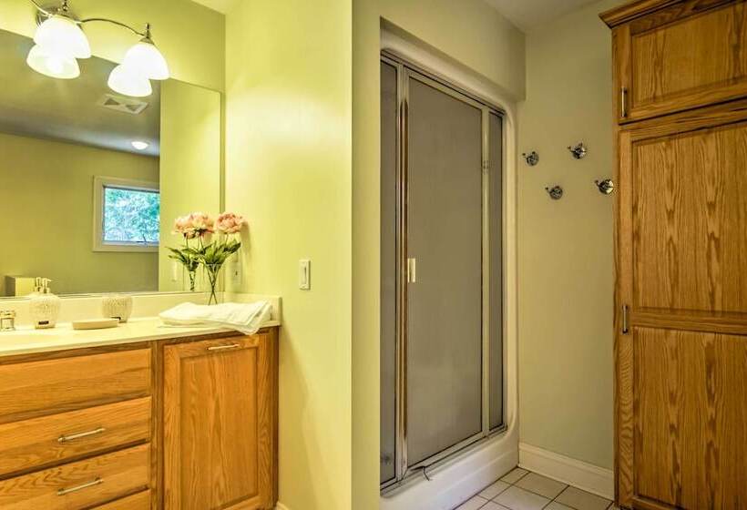 Spacious Mears House Steps From Lake Michigan!