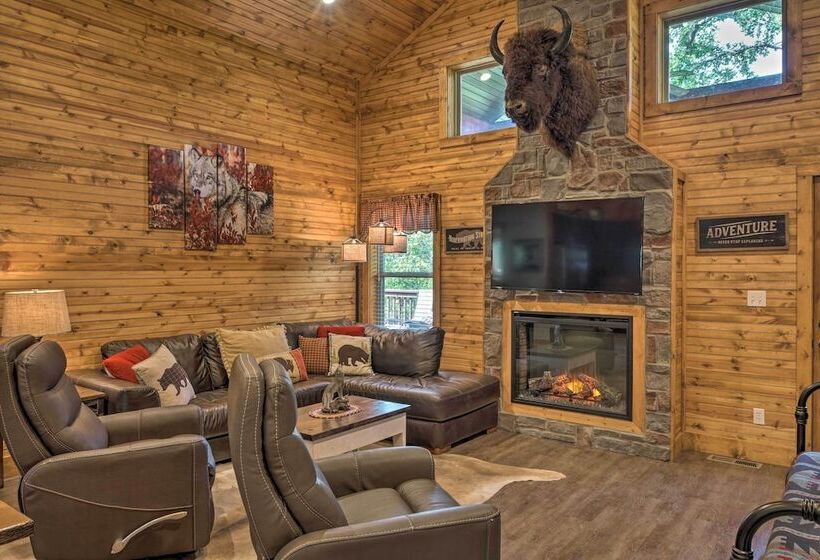 Branson West Cabin W/ Pool Access & Golfing