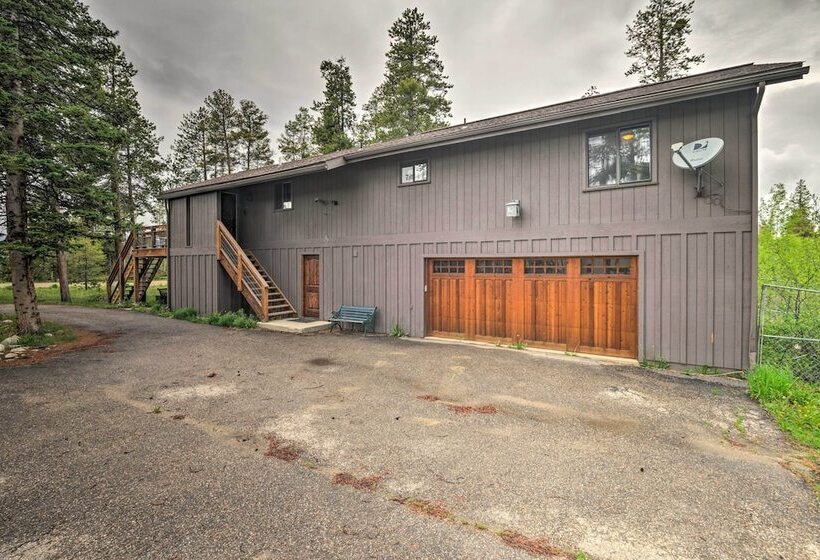 Sprawling Fraser Cabin W/ Private Hot Tub & Deck!