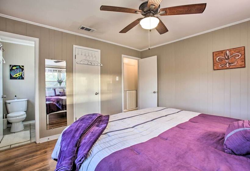 Springfield Riverfront Cabin W/ Boat Dock!