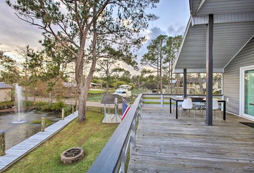 Springfield Riverfront Cabin W/ Boat Dock!