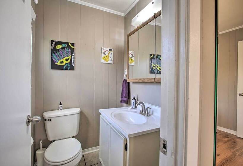 Springfield Riverfront Cabin W/ Boat Dock!