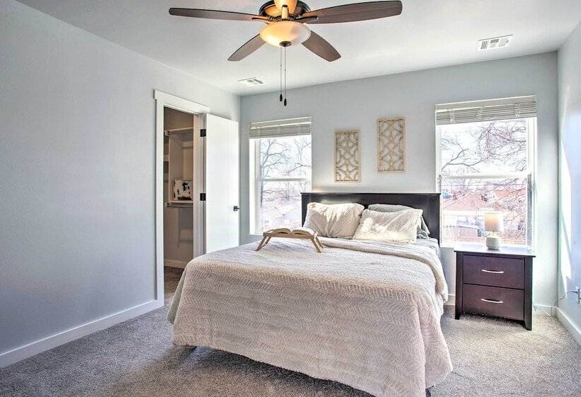 Stylish Okc Farmhouse W/ Garden   Close To Ou