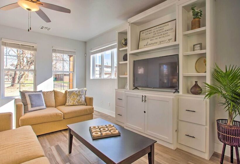 Stylish Okc Farmhouse W/ Garden   Close To Ou