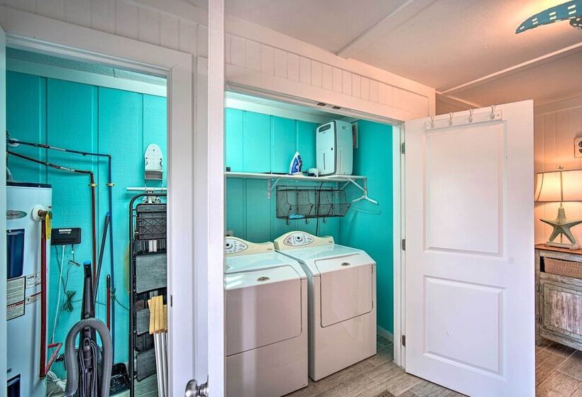 Sunny Gulf Shores Haven, 3 Mi To Fort Morgan!