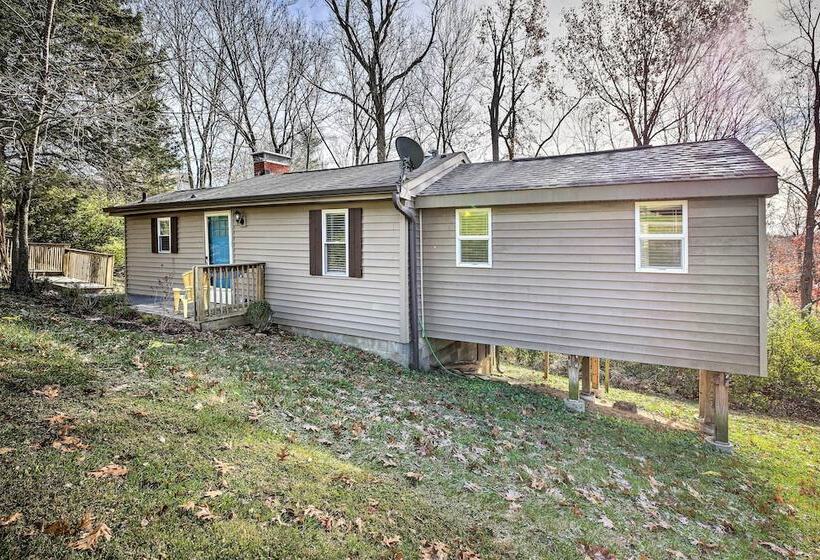 Sunny Hill Cottage Dry Ridge Escape W/ Deck!
