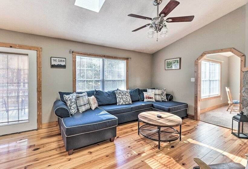 The Toasted Marshmallow  Mt Jackson Retreat!