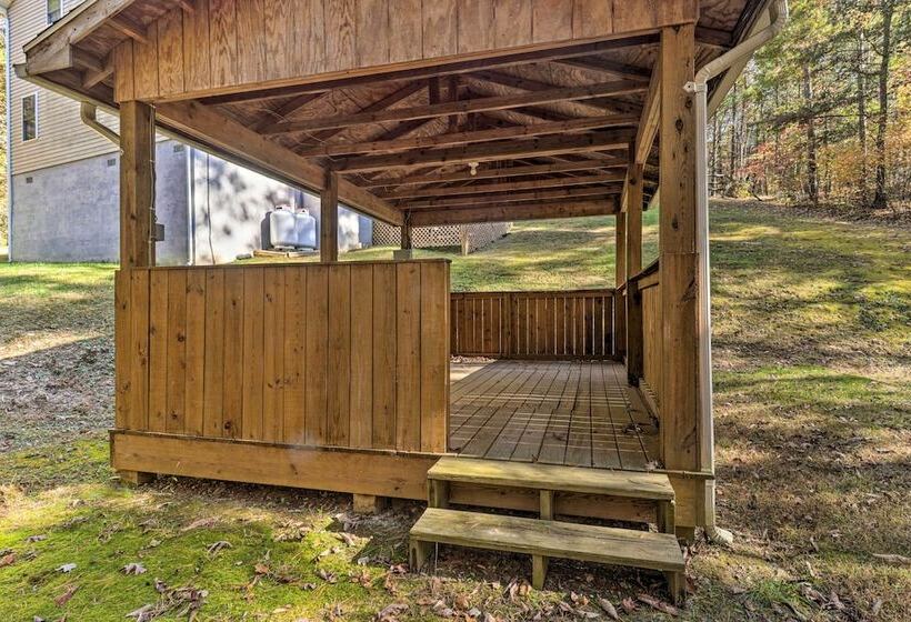 The Toasted Marshmallow  Mt Jackson Retreat!