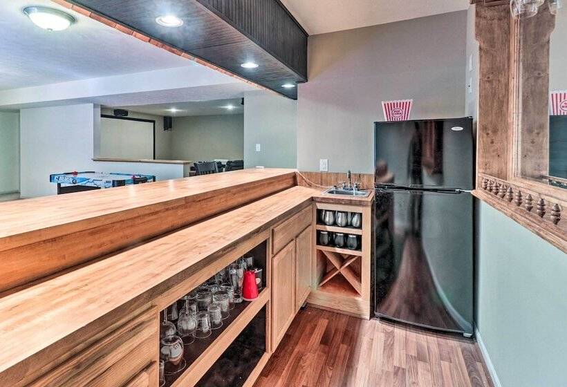 The Toasted Marshmallow  Mt Jackson Retreat!