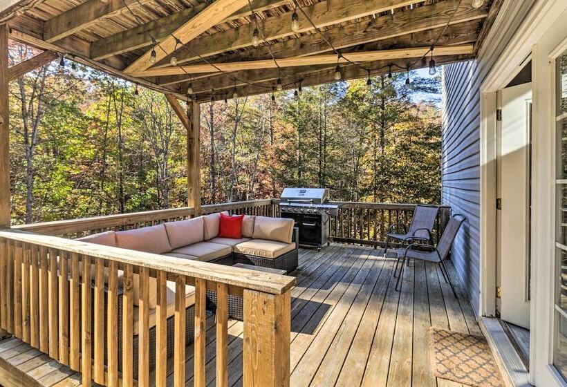 The Toasted Marshmallow  Mt Jackson Retreat!