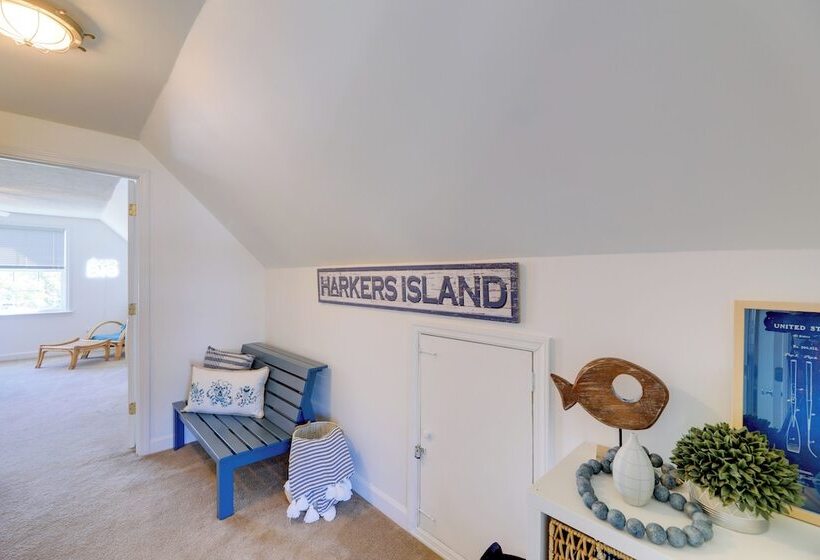 The Willowberry House  With Deck & Grill!