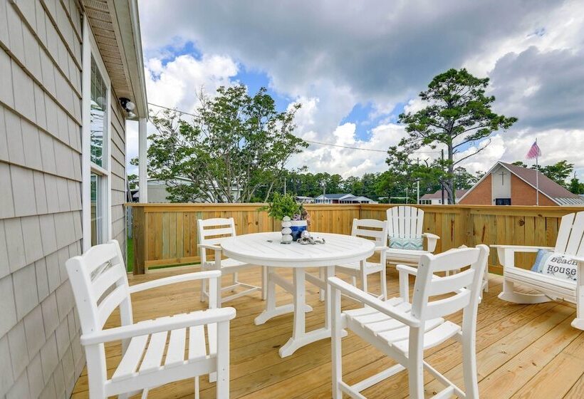 The Willowberry House  With Deck & Grill!