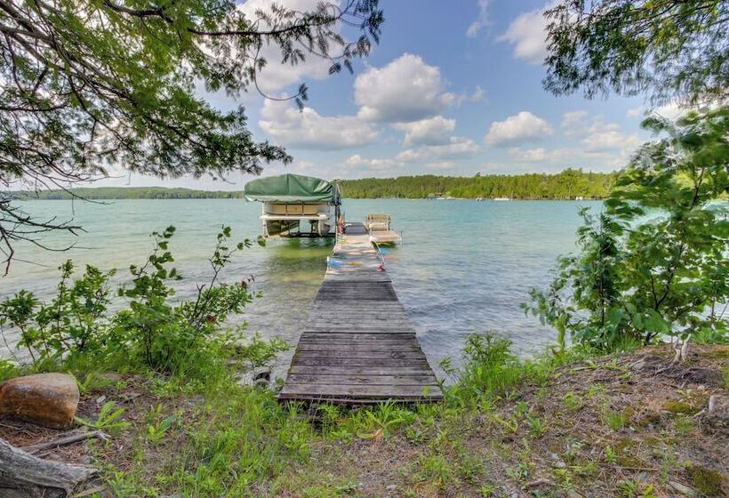 Thunder Lake Escape + Boat Dock!