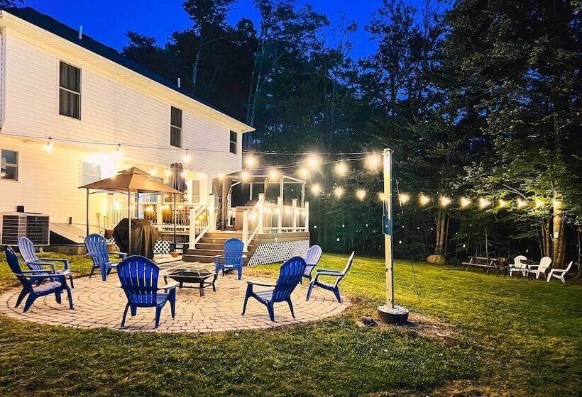 Hot Tub & Fire Pit: Family Home In Tobyhanna