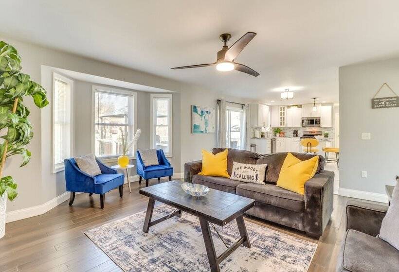 Hot Tub & Fire Pit: Family Home In Tobyhanna