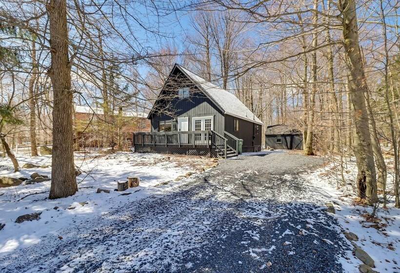 Tobyhanna Vacation Home W/ Community Pool Access