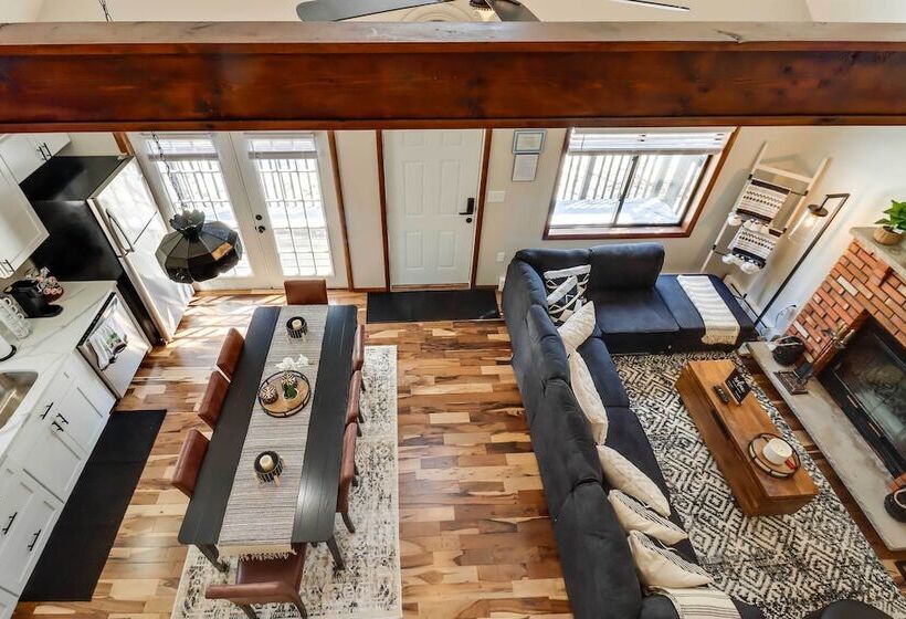 Tobyhanna Vacation Home W/ Community Pool Access