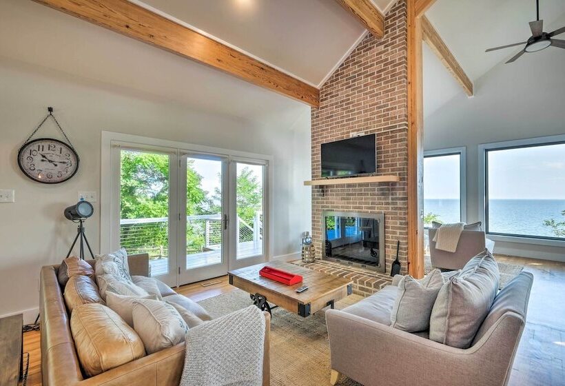 Tranquil Port Republic Home W/ Water Views!