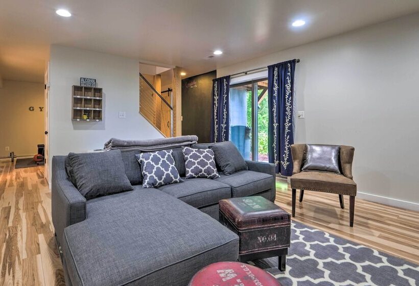 Tranquil Port Republic Home W/ Water Views!