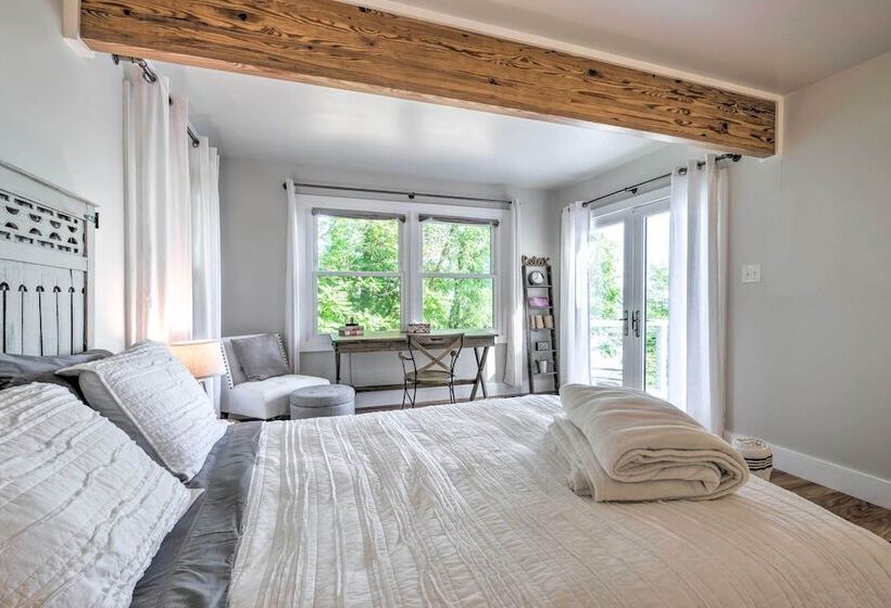 Tranquil Port Republic Home W/ Water Views!