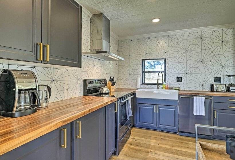 Trendy Fredericksburg Pad W/ Pool & Valley Views!