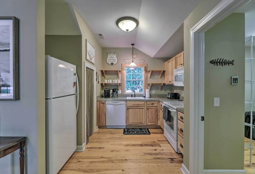 Pristine Cottage W/ Access To The Trent River