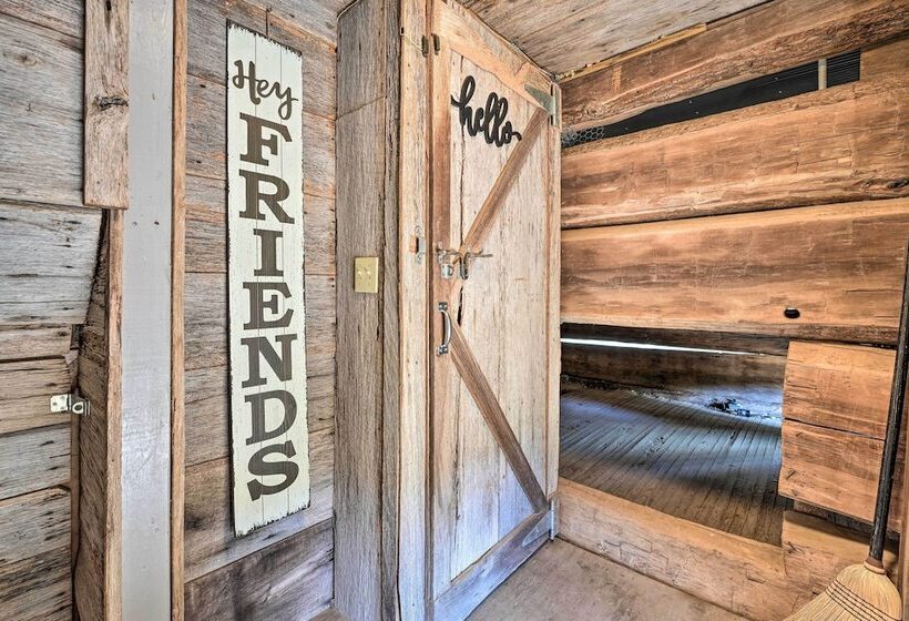 Unique Loft Cabin: Fire Pit & Fishing Access!